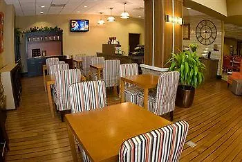 Hotel Embassy - Airport Columbus