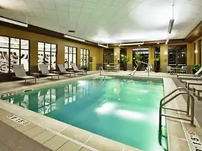 Hotel Embassy - Airport Columbus
