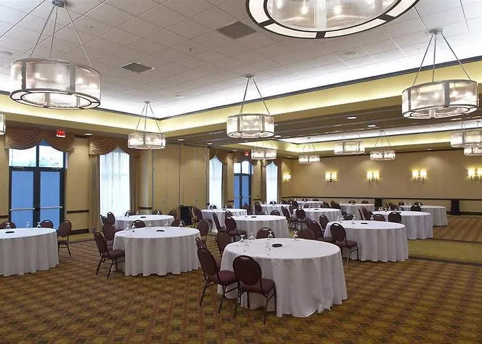 Embassy - Airport Hotel Columbus
