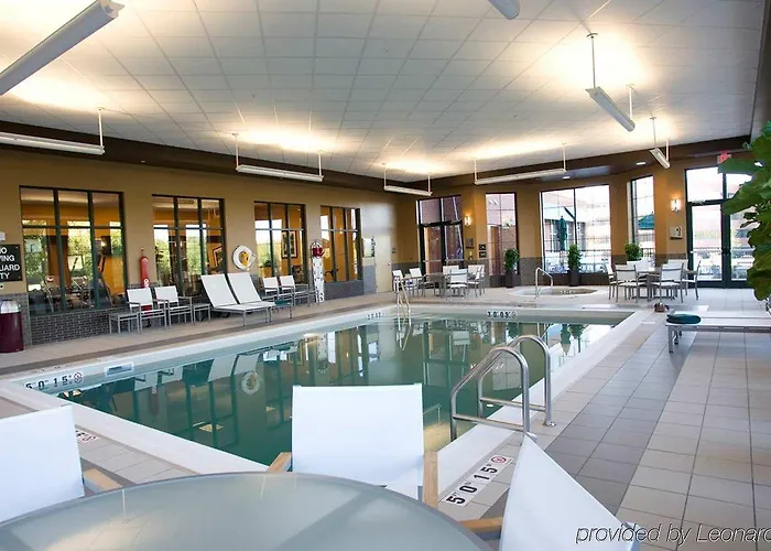 Embassy - Airport Hotel 4*