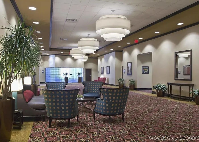 Hotel Embassy - Airport