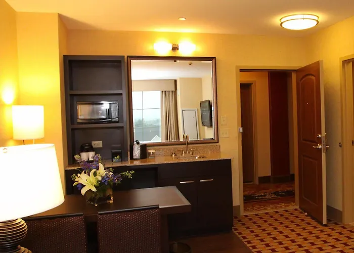 Embassy - Airport Hotel